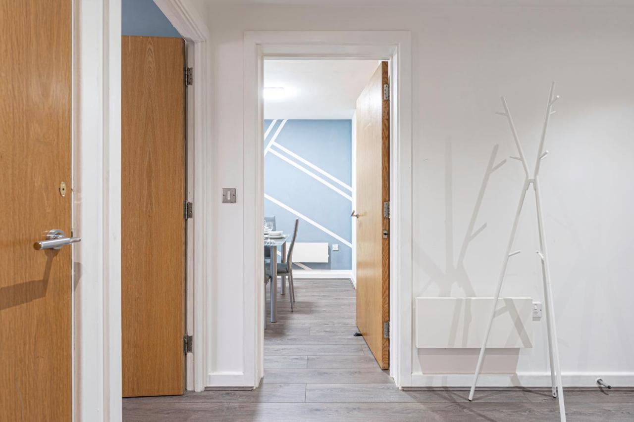 Jkg Property Solutions Presents Cosy City Apartment 考文垂 外观 照片
