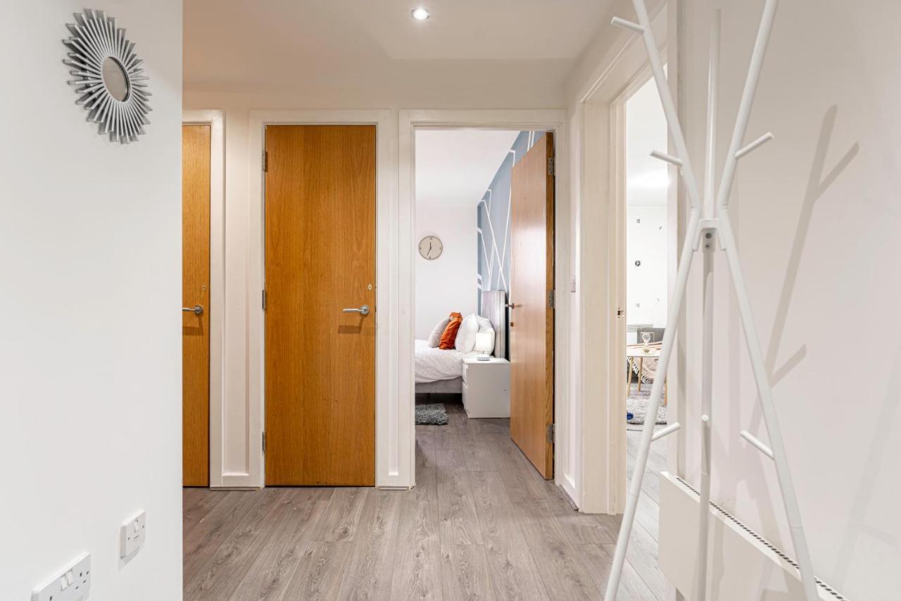Jkg Property Solutions Presents Cosy City Apartment 考文垂 外观 照片