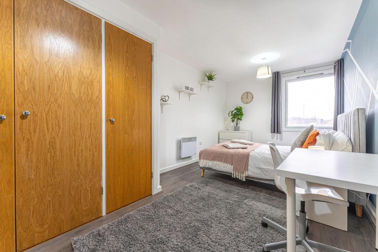 Jkg Property Solutions Presents Cosy City Apartment 考文垂 外观 照片
