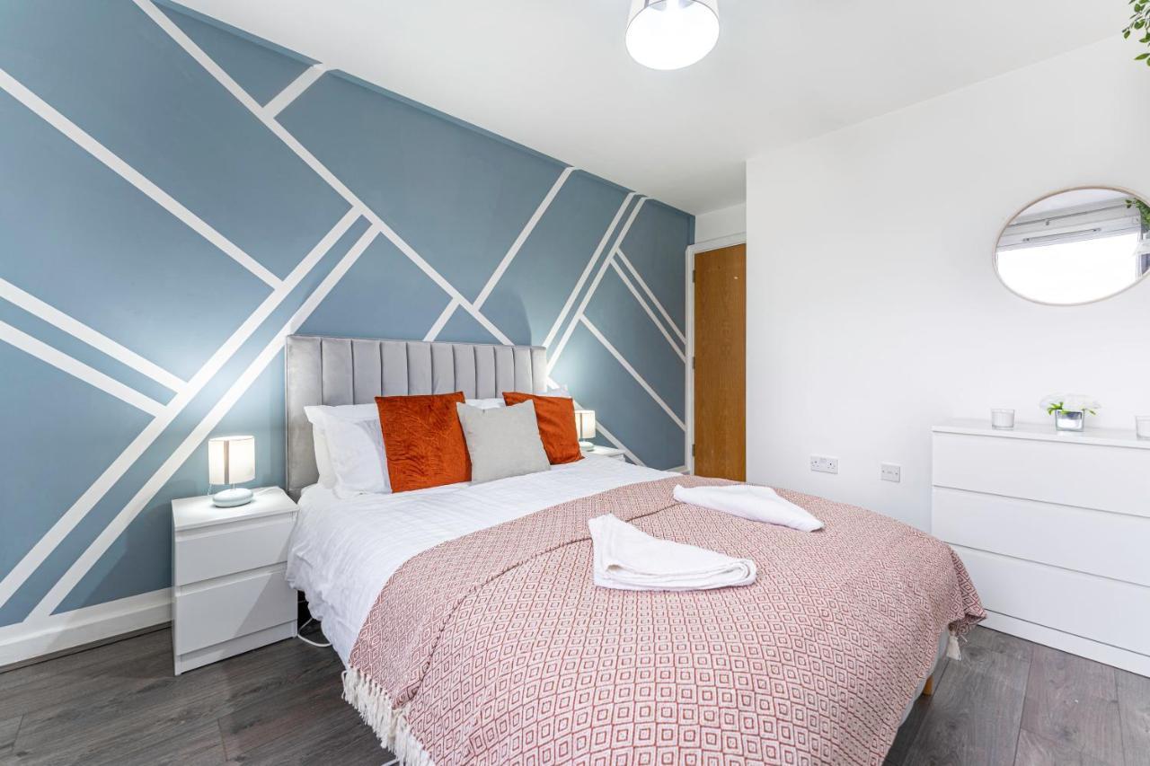 Jkg Property Solutions Presents Cosy City Apartment 考文垂 外观 照片