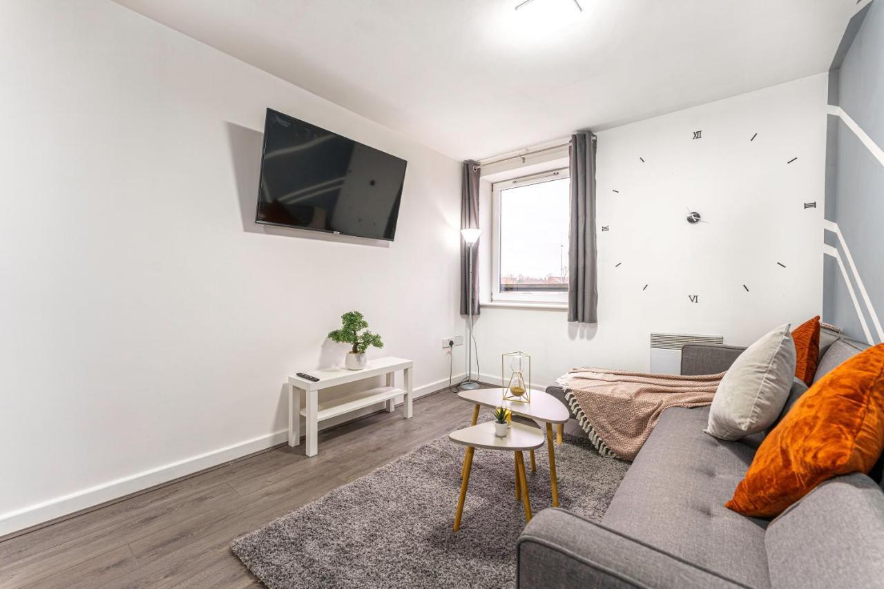 Jkg Property Solutions Presents Cosy City Apartment 考文垂 外观 照片