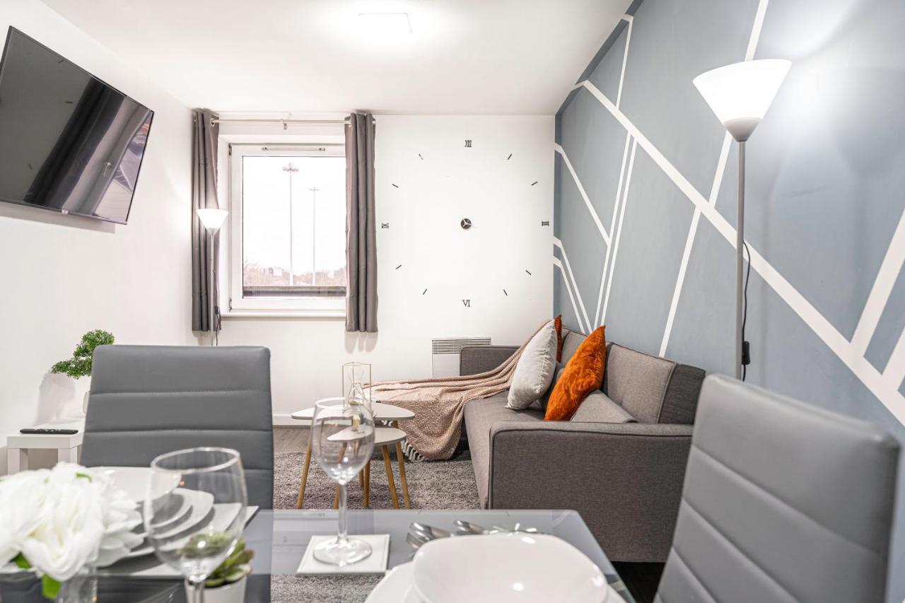 Jkg Property Solutions Presents Cosy City Apartment 考文垂 外观 照片